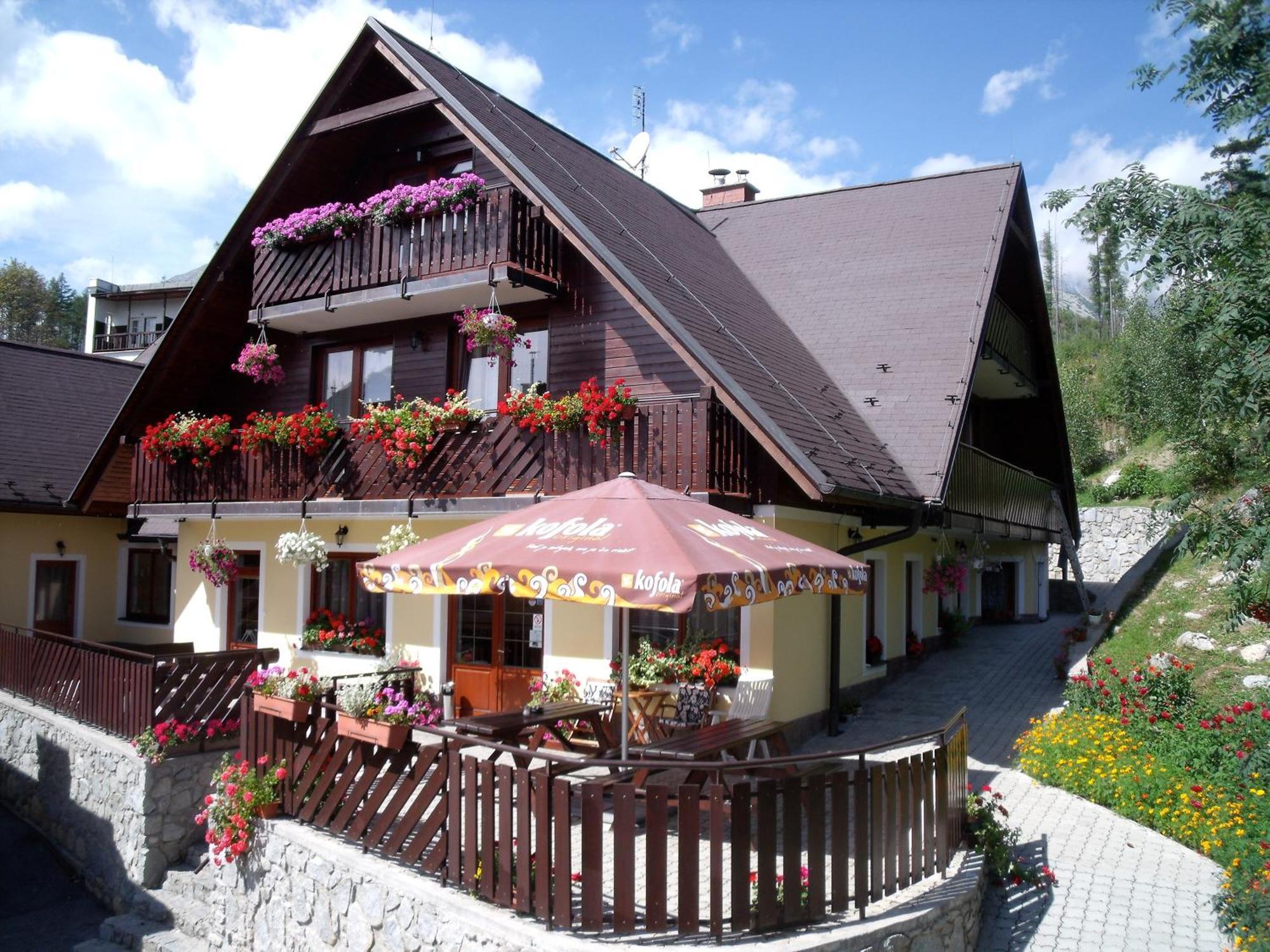 Penzion Lesna Vysoke Tatry Exterior photo